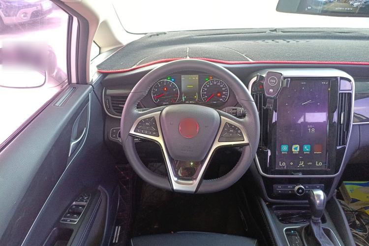 Used BYD Song MAX 2018 1.5T Automatic Smart Connect Elite Model with 6 Seats Steering Wheel