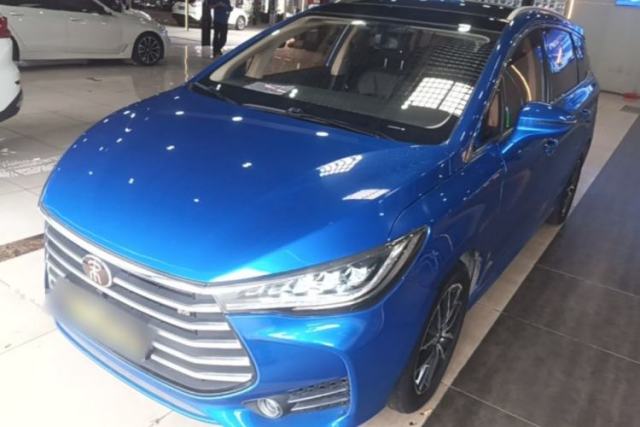 Used BYD Song MAX 2017 1.5T Automatic Smart Connect Elite 7-Seater