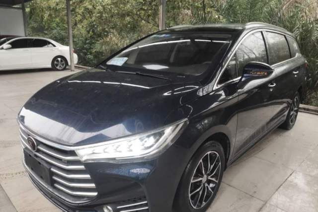 Used BYD Song MAX 2017 1.5T Automatic Smart Connect Elite 7-Seater