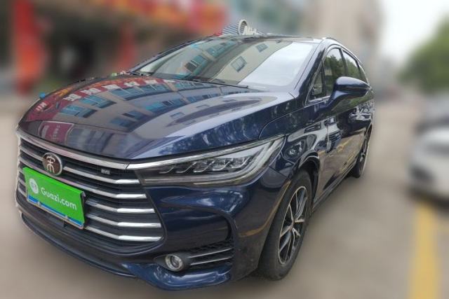 BYD Song MAX 2017 1.5T Automatic Smart Connect Elite 7-Seater usata