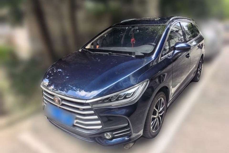 BYD Song MAX 2017