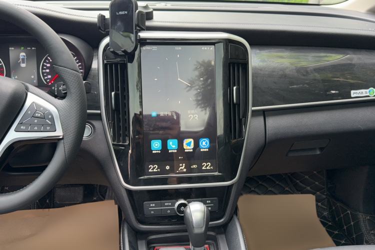 Used BYD Song MAX 2017 1.5T Automatic Smart Connect Prestige 7-Seater Audio And AC Panel