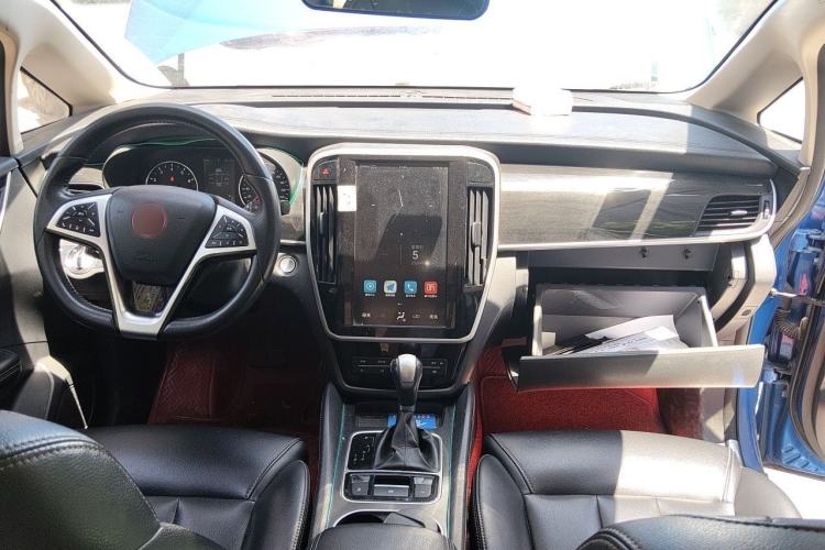 Used BYD Song MAX 2017 1.5T Automatic Smart Connect Elite 7-Seater Center Console
