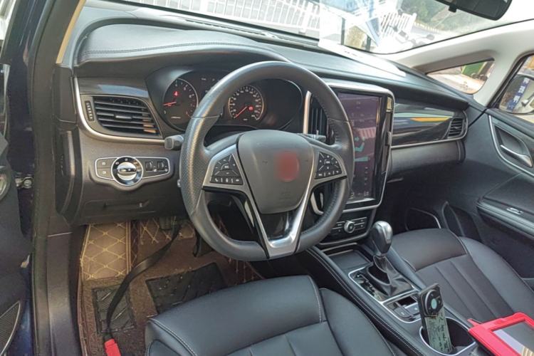 Used BYD Song MAX 2017 1.5T Automatic Smart Connect Prestige 7-Seater Center Console