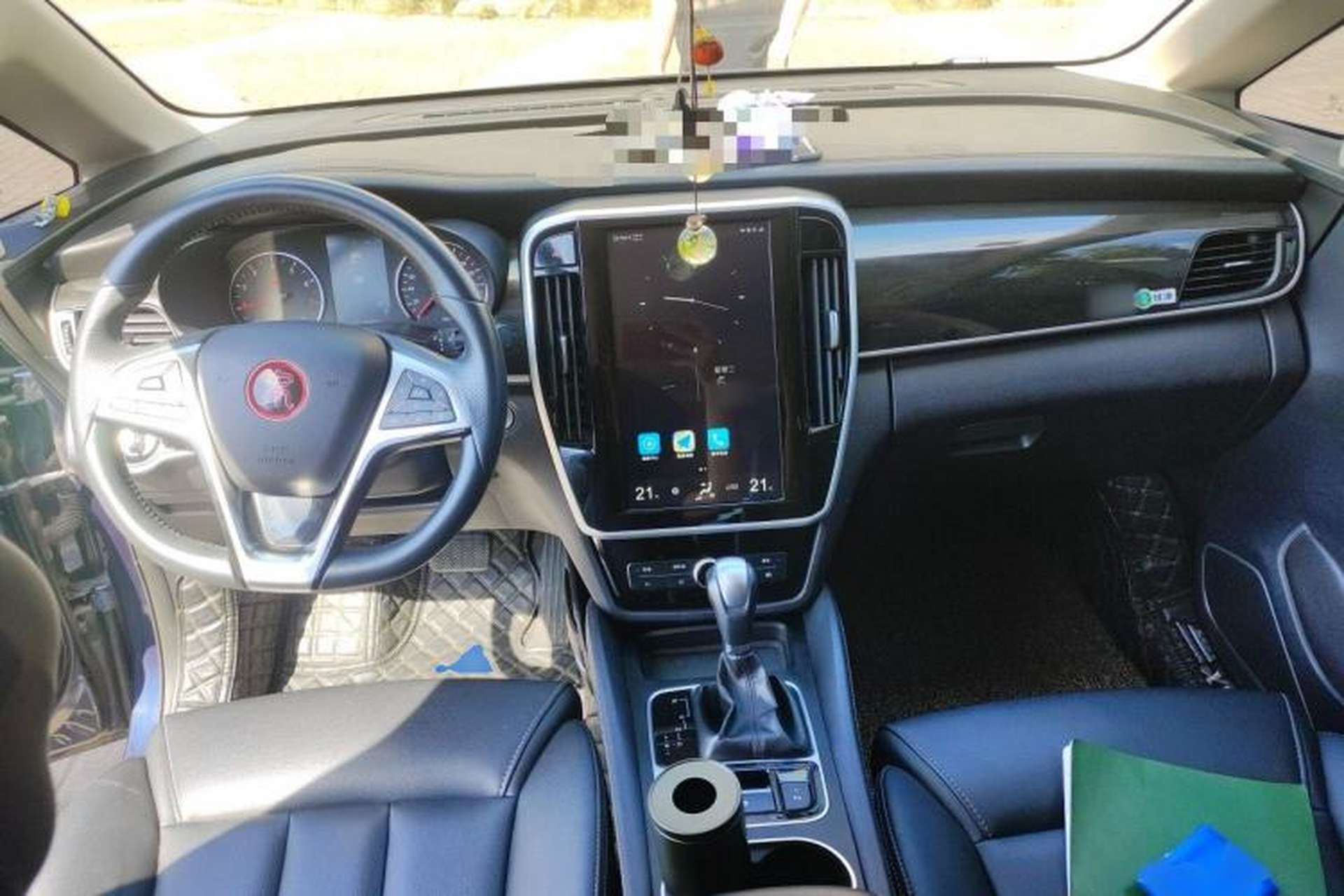 Used BYD Song MAX 2017 1.5T Automatic Smart Connect Prestige 7-Seater Center Console