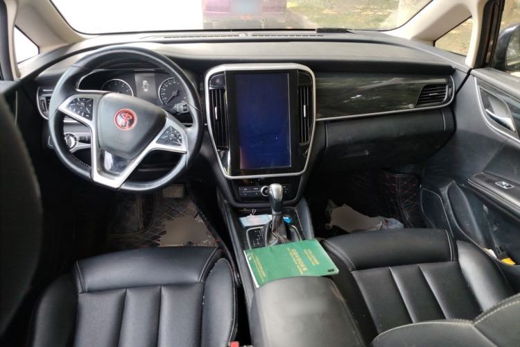Used BYD Song MAX 2017 1.5T Automatic Smart Connect Elite 7-Seater Center Console