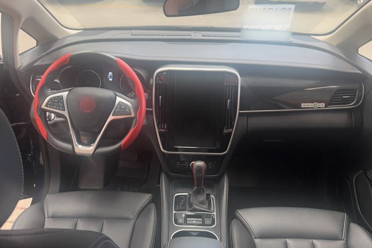 Used BYD Song MAX 2017 1.5T Automatic Smart Connect Elite 7-Seater Center Console