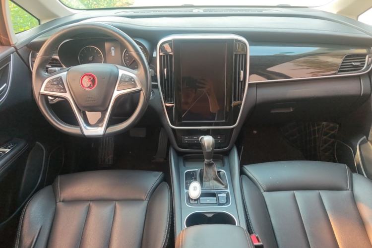 Used BYD Song MAX 2017 1.5T Automatic Comfort Model 7 Seats Center Console
