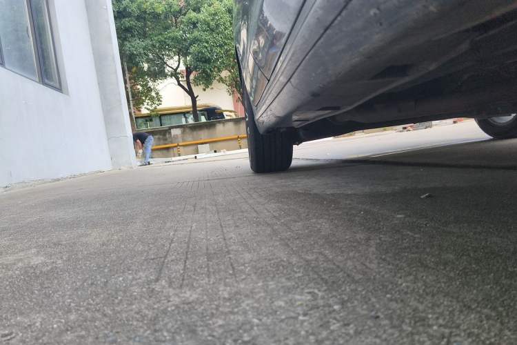 Used BYD Song MAX 2017 1.5T Automatic Smart Connect Luxury 7-Seater Chassis Front Right