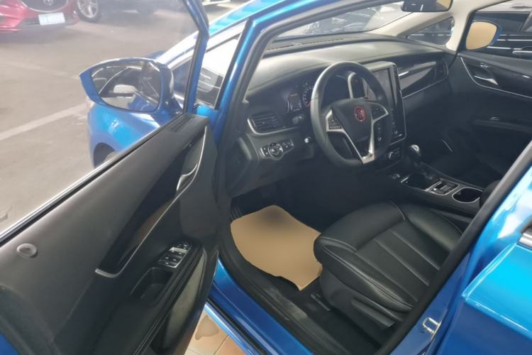 Used BYD Song MAX 2017 1.5T Automatic Smart Connect Elite 7-Seater Driver Seat