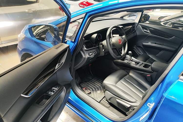 Used BYD Song MAX 2017 1.5T Automatic Smart Connect Elite 7-Seater Driver Seat