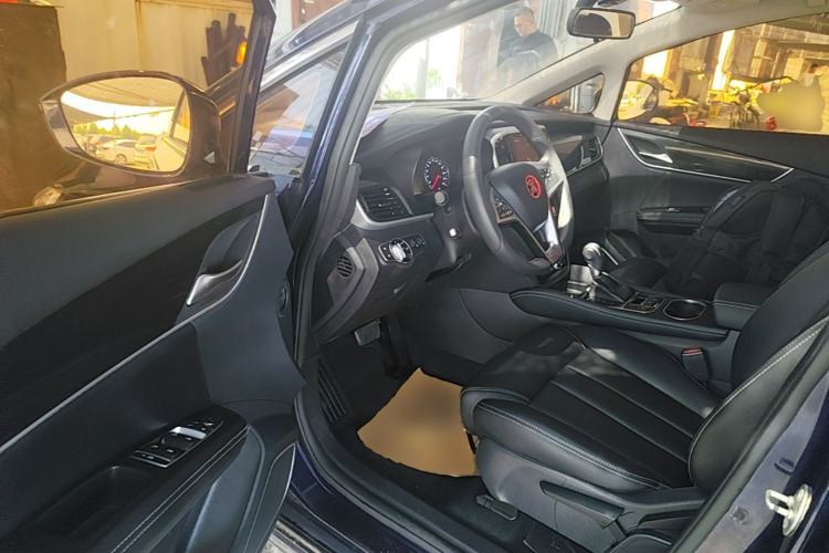Used BYD Song MAX 2017 1.5T Automatic Smart Connect Elite 7-Seater Driver Seat
