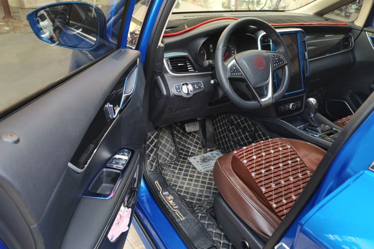 Used BYD Song MAX 2017 1.5T Automatic Smart Connect Prestige 7-Seater Driver Seat