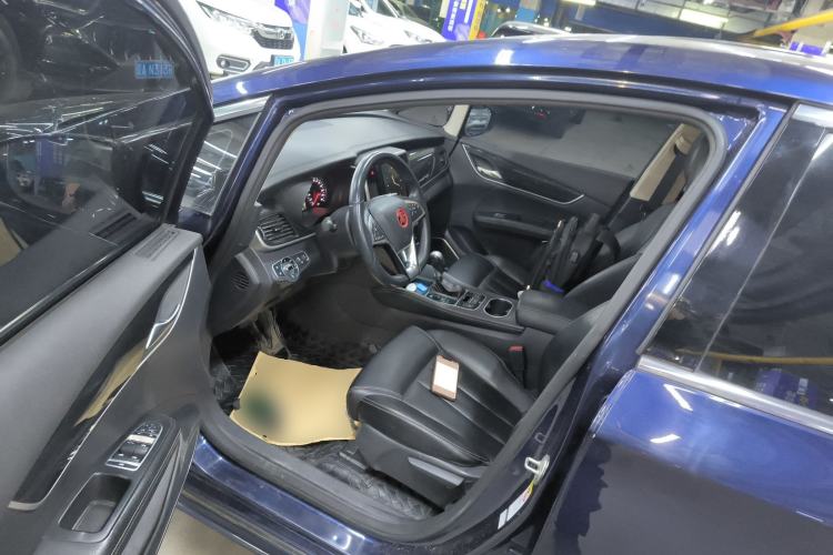 Used BYD Song MAX 2017 1.5T Automatic Smart Connect Luxury 7-Seater Driver Seat