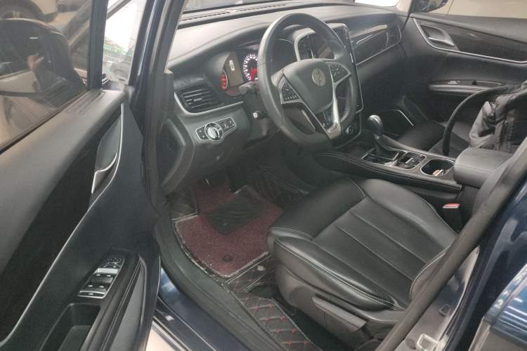 Used BYD Song MAX 2017 1.5T Automatic Smart Connect Elite 7-Seater Driver Seat