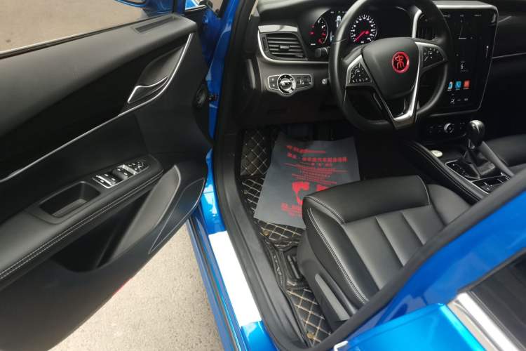 Used BYD Song MAX 2017 1.5T Automatic Smart Connect Elite 7-Seater Driver Seat
