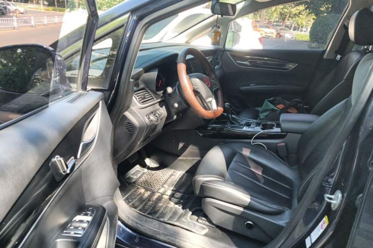 Used BYD Song MAX 2017 1.5T Automatic Smart Connect Prestige 7-Seater Driver Seat