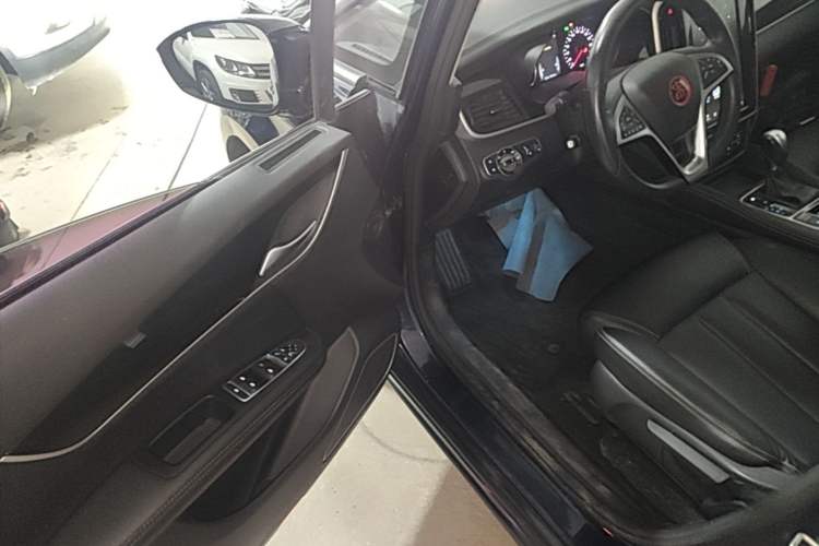 Used BYD Song MAX 2017 1.5T Automatic Smart Connect Elite 7-Seater Driver Seat