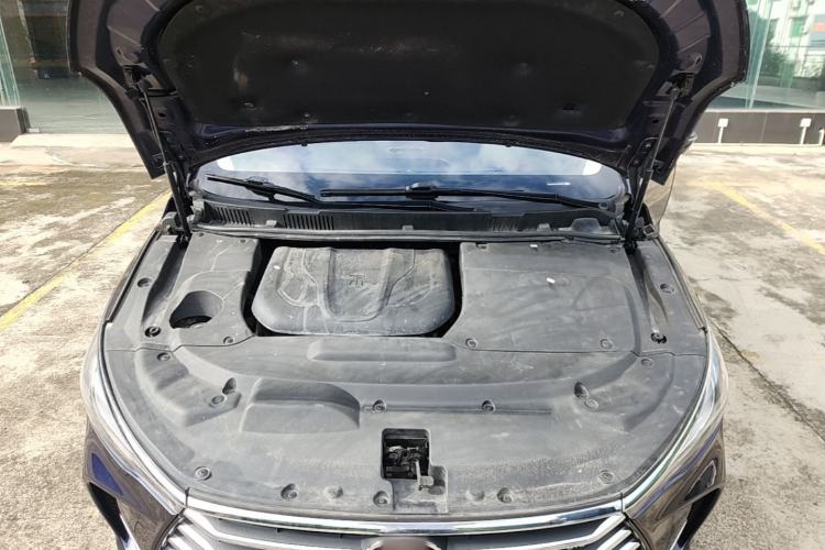 Used BYD Song MAX 2017 1.5T Automatic Smart Connect Elite 7-Seater Engine Bay