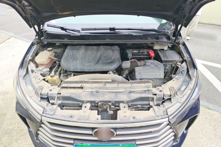 Used BYD Song MAX 2017 1.5T Automatic Smart Connect Elite 7-Seater Engine Bay