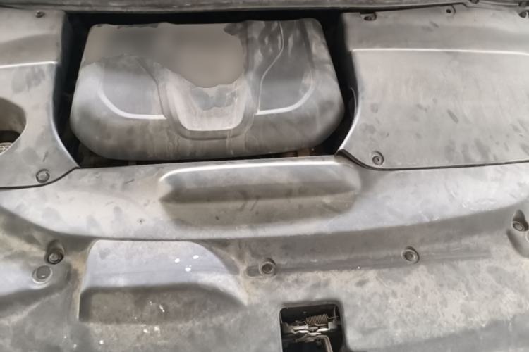 Used BYD Song MAX 2017 1.5T Automatic Smart Connect Elite 7-Seater Engine Bay
