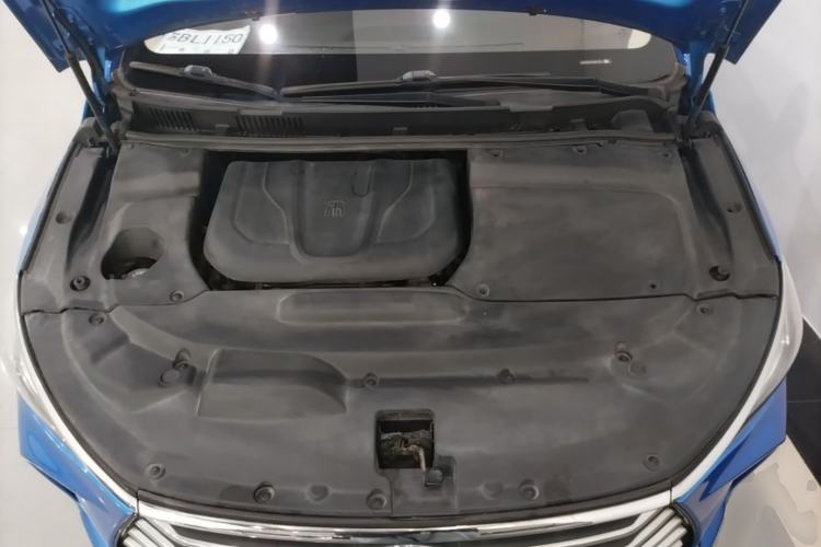 Used BYD Song MAX 2017 1.5T Automatic Smart Connect Elite 7-Seater Engine Bay