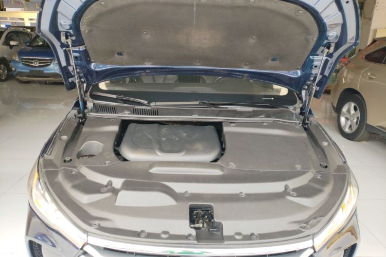Used BYD Song MAX 2017 1.5T Automatic Smart Connect Luxury 7-Seater Engine Bay