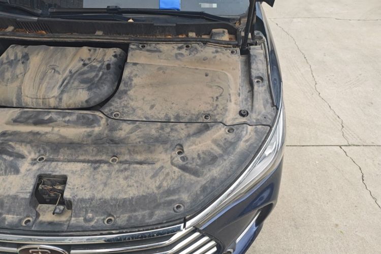 Used BYD Song MAX 2017 1.5T Automatic Smart Connect Elite 7-Seater Engine Bay Left