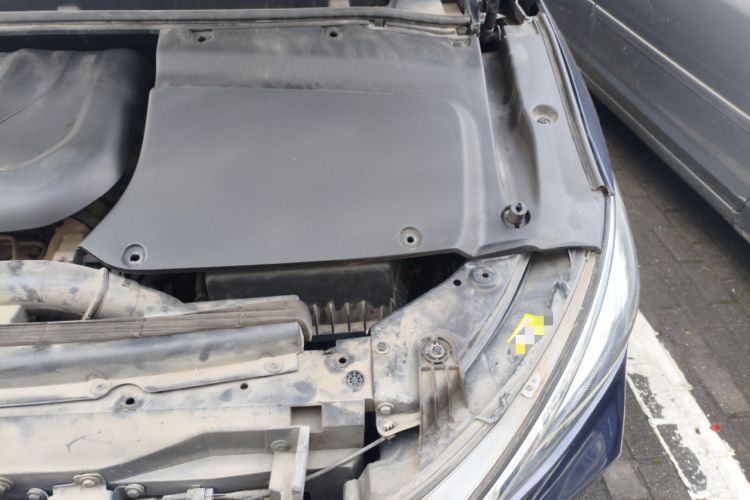 Used BYD Song MAX 2017 1.5T Automatic Smart Connect Elite 7-Seater Engine Bay Left