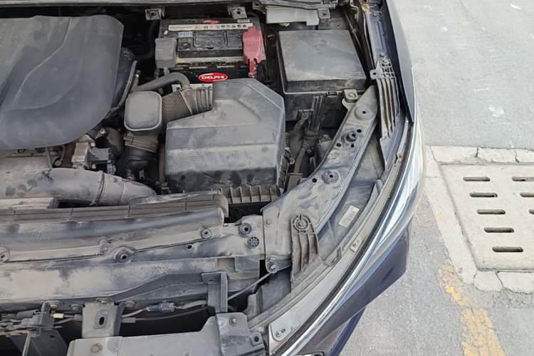 Used BYD Song MAX 2017 1.5T Automatic Smart Connect Elite 7-Seater Engine Bay Left