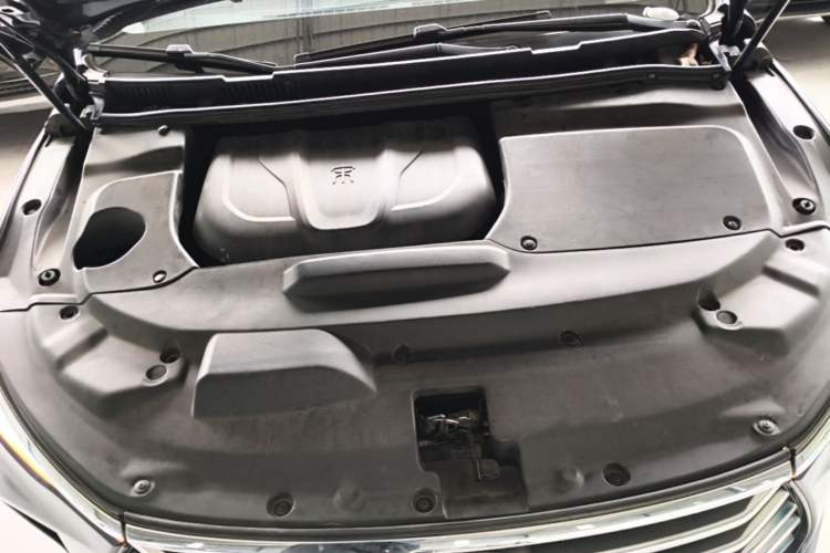 Used BYD Song MAX 2017 1.5T Automatic Smart Connect Elite 7-Seater Engine Bay