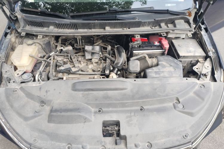 Used BYD Song MAX 2017 1.5T Automatic Smart Connect Prestige 7-Seater Engine Bay