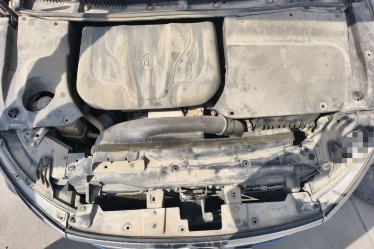 Used BYD Song MAX 2017 1.5T Automatic Smart Connect Prestige 7-Seater Engine Bay