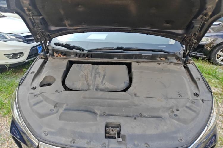 Used BYD Song MAX 2017 1.5T Automatic Smart Connect Elite 7-Seater Engine Bay