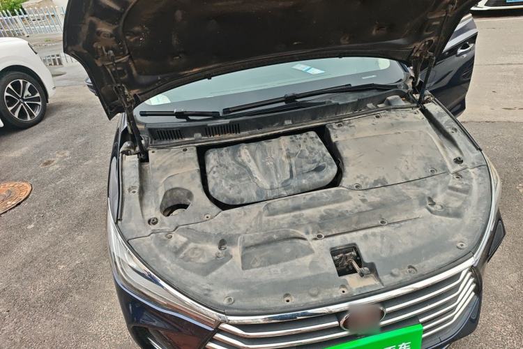 Used BYD Song MAX 2017 1.5T Automatic Smart Connect Elite 7-Seater Engine Bay Right