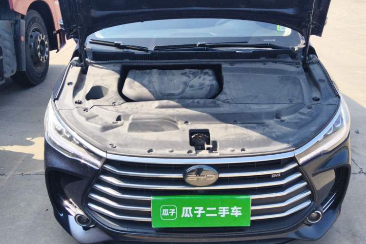 Used BYD Song MAX 2017 1.5T Automatic Smart Connect Elite 7-Seater Engine Bay Right