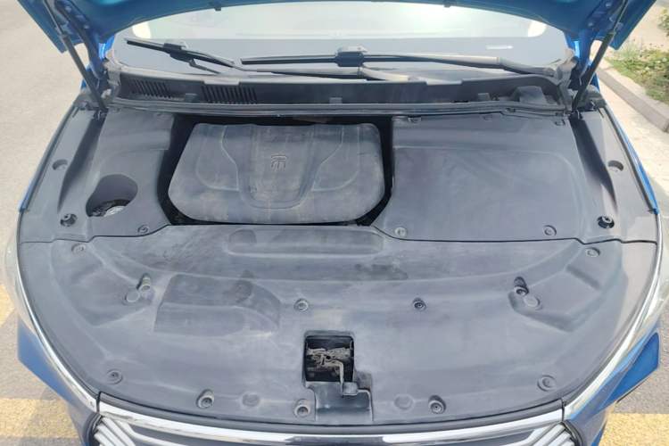 Used BYD Song MAX 2017 1.5T Automatic Smart Connect Elite 7-Seater Engine Bay