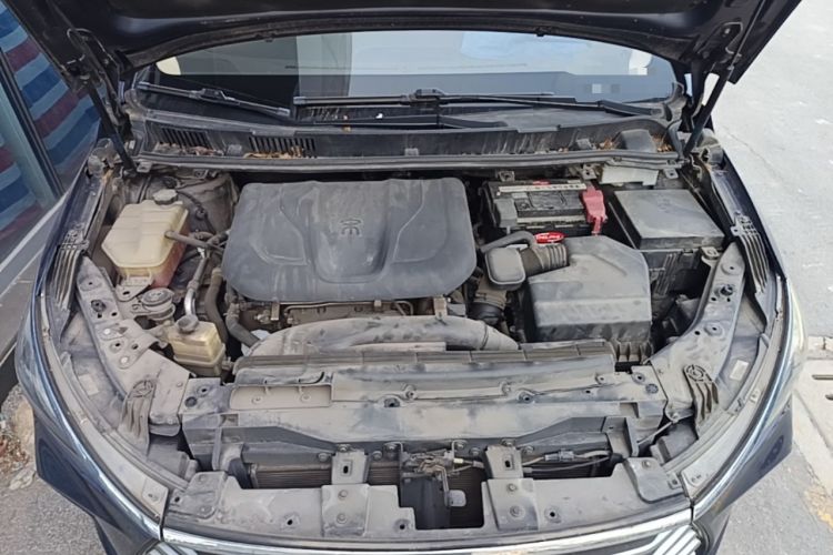 Used BYD Song MAX 2017 1.5T Automatic Smart Connect Elite 7-Seater Engine Bay