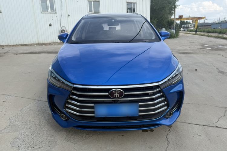 Used BYD Song MAX 2017 1.5T Automatic Smart Connect Elite 7-Seater Exterior 1