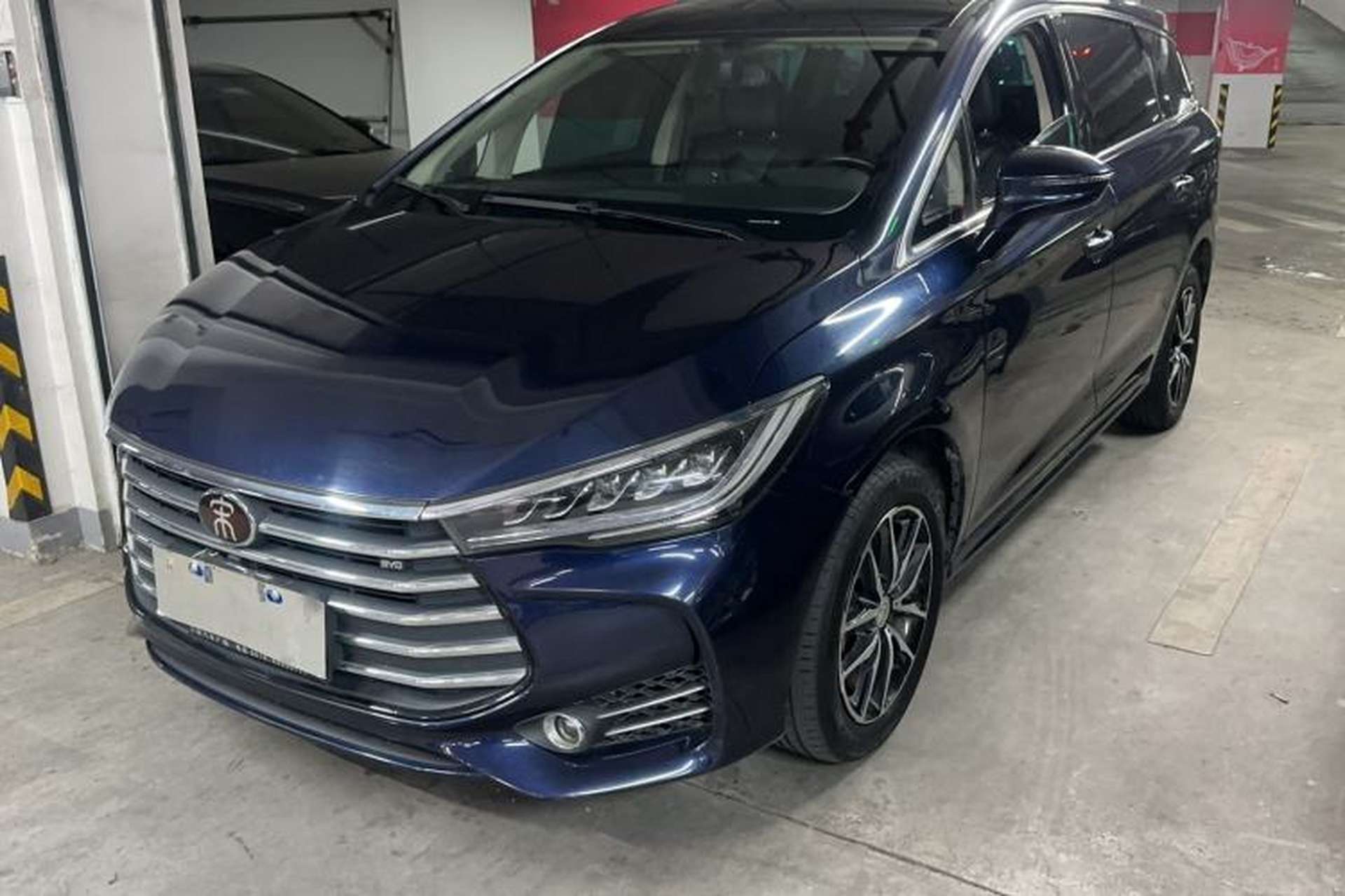 Used BYD Song MAX 2017 1.5T Automatic Smart Connect Luxury 7-Seater Exterior 1