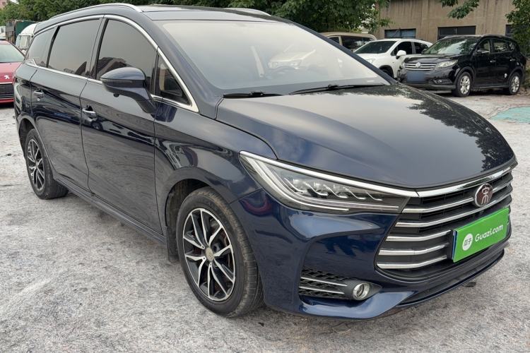 Used BYD Song MAX 2017 1.5T Automatic Smart Connect Elite 7-Seater Exterior 1