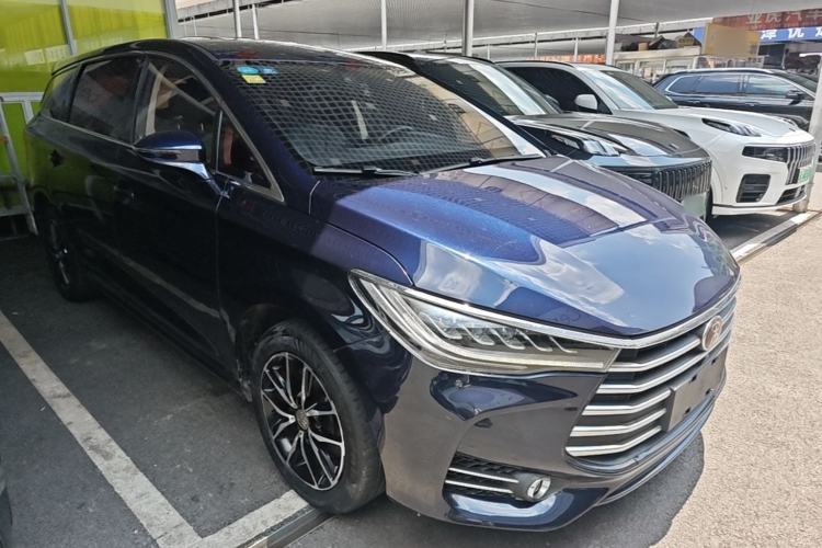 Used BYD Song MAX 2017 1.5T Manual Smart Connect Luxury 7-Seater Exterior 1