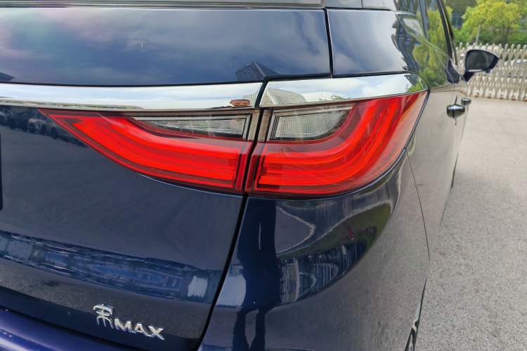 Used BYD Song MAX 2017 1.5T Automatic Smart Connect Elite 7-Seater Exterior 10
