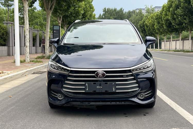 Used BYD Song MAX 2017 1.5T Automatic Smart Connect Elite 7-Seater Exterior 2