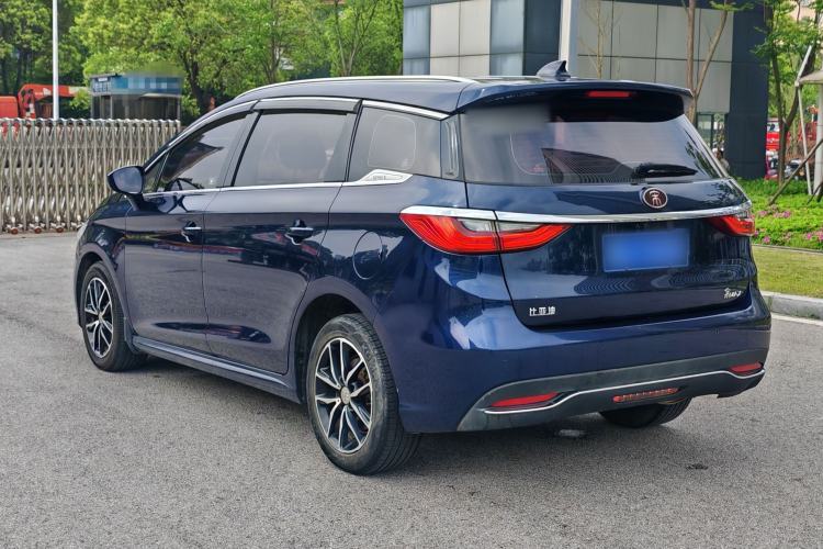 Used BYD Song MAX 2017 1.5T Automatic Smart Connect Elite 7-Seater Exterior 3