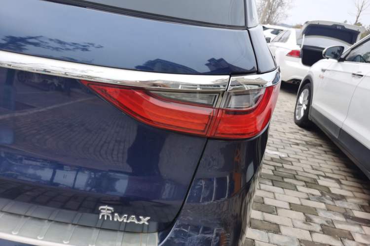 Used BYD Song MAX 2017 1.5T Automatic Smart Connect Luxury 7-Seater Exterior 3