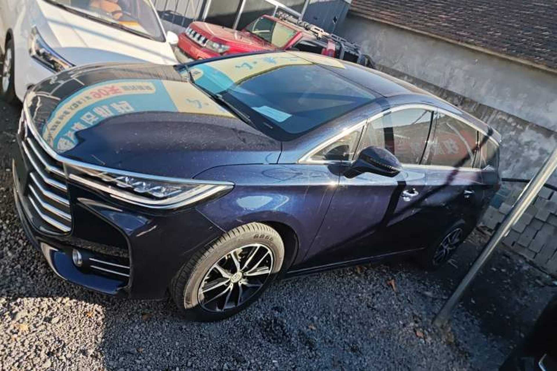 Used BYD Song MAX 2017 1.5T Automatic Smart Connect Luxury 7-Seater Exterior 3