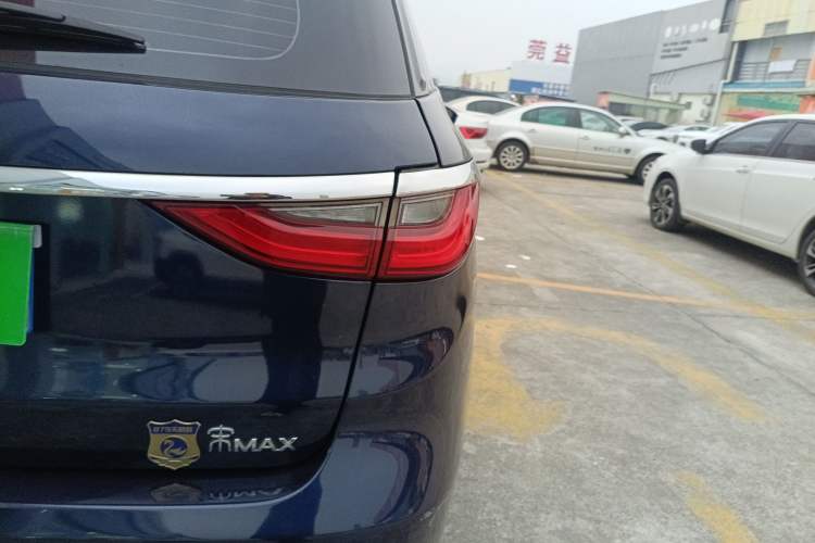Used BYD Song MAX 2017 1.5T Automatic Smart Connect Elite 7-Seater Exterior 3