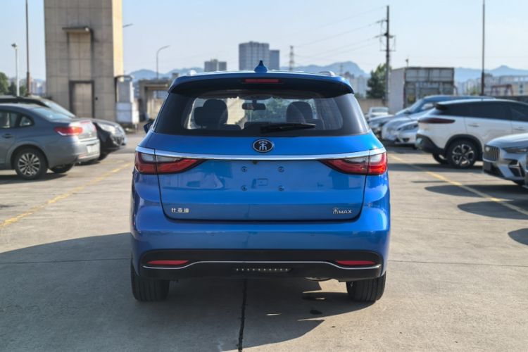 Used BYD Song MAX 2017 1.5T Automatic Smart Connect Elite 7-Seater Exterior 4