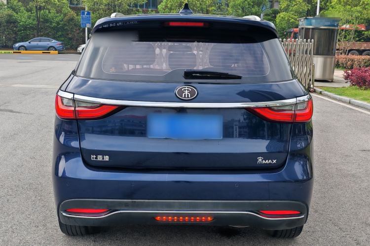 Used BYD Song MAX 2017 1.5T Automatic Smart Connect Elite 7-Seater Exterior 4